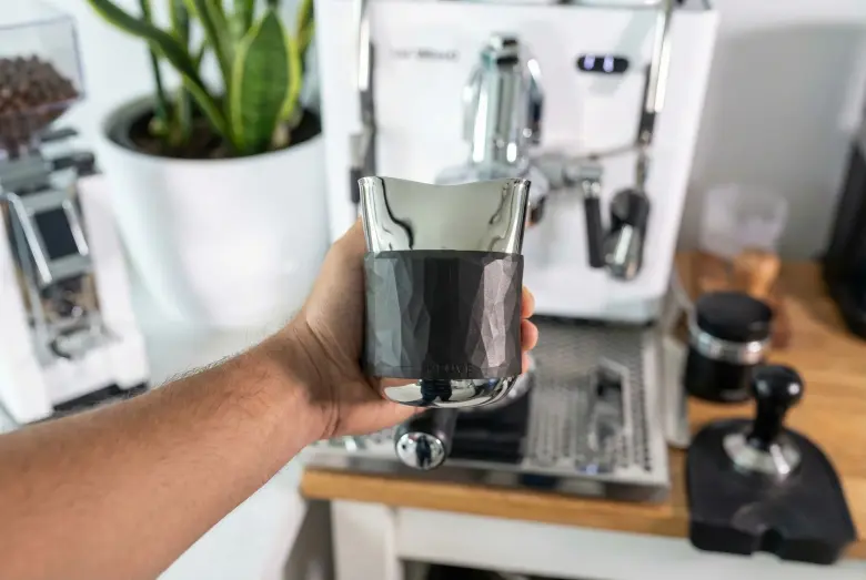 Create Latte Pitcher / Süt Potu (Siyah) - 1